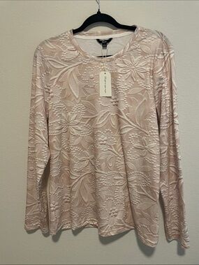 Embossed Floral Long-Sleeve Tee - Light Pink